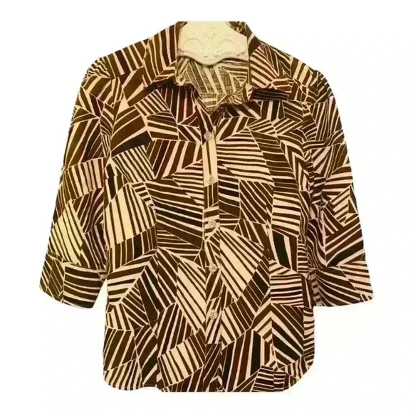 East 5th Tops - East 5th button up shirt.